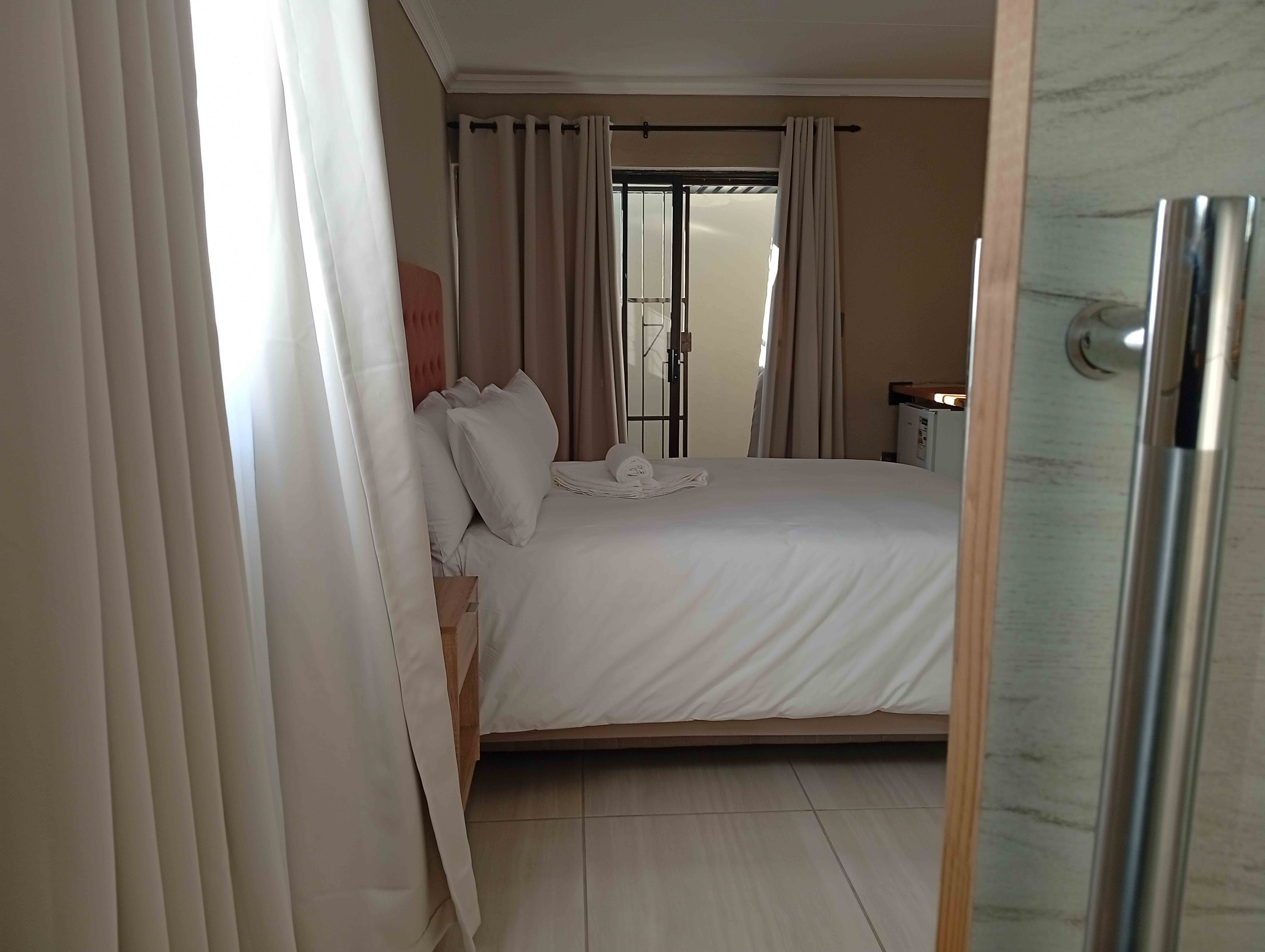 Room 5 images