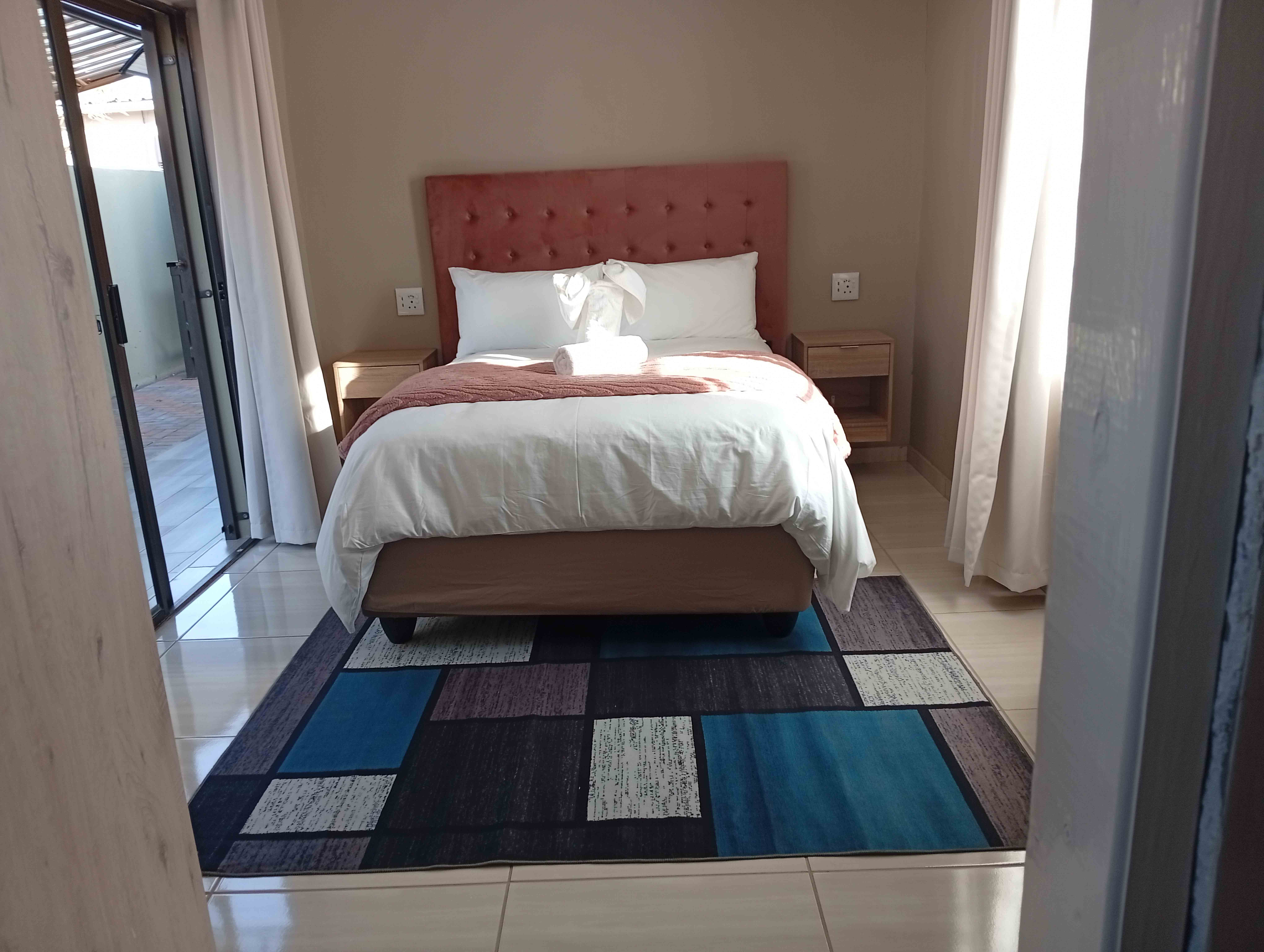 Room 6 images
